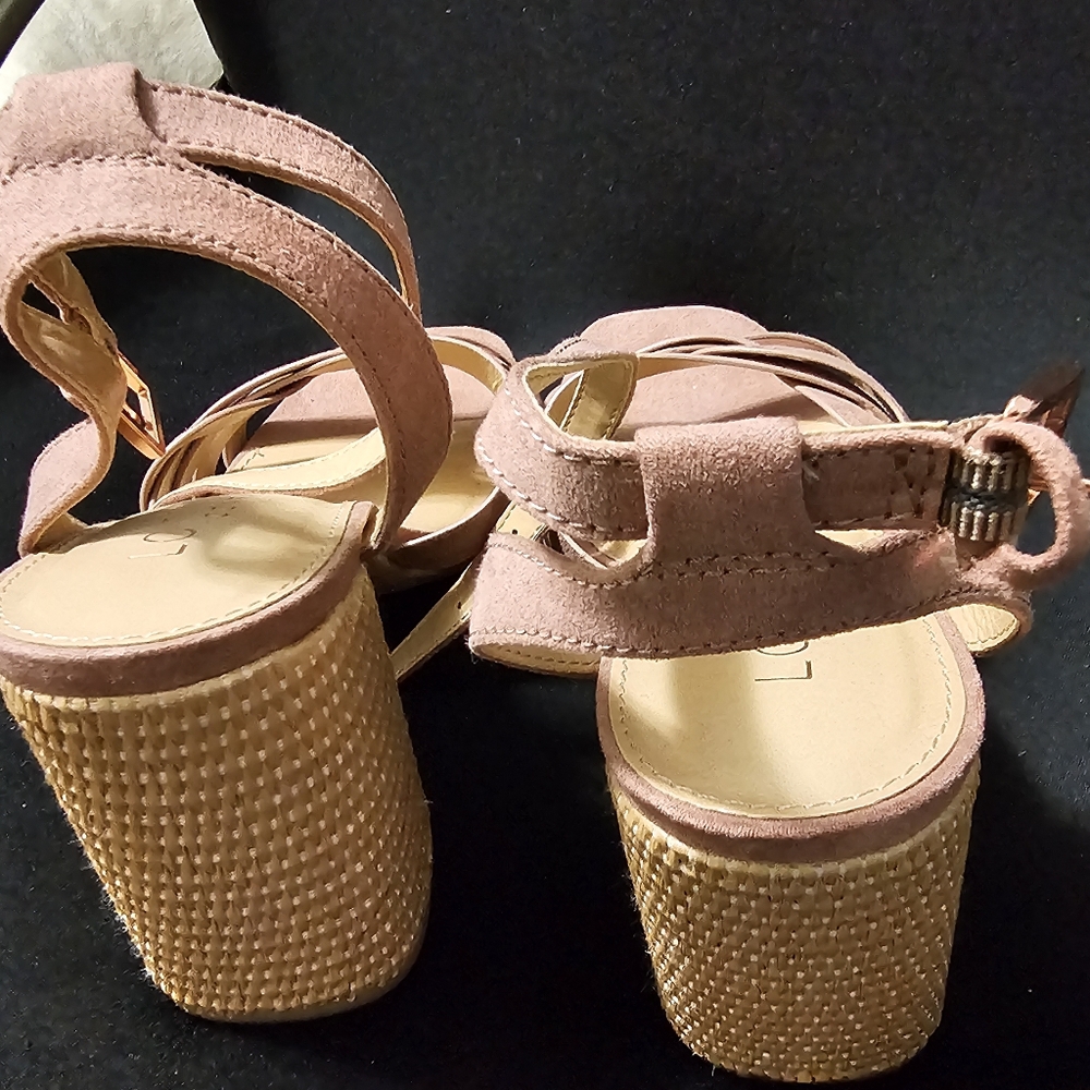 LC Lauren Conrad Womens Memory Foam Blush Suede Ankle Strap Woven Heel, Size 7.5 - Picture 5 of 11
